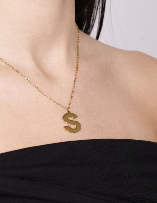 COLLAR INICIAL GRANDE