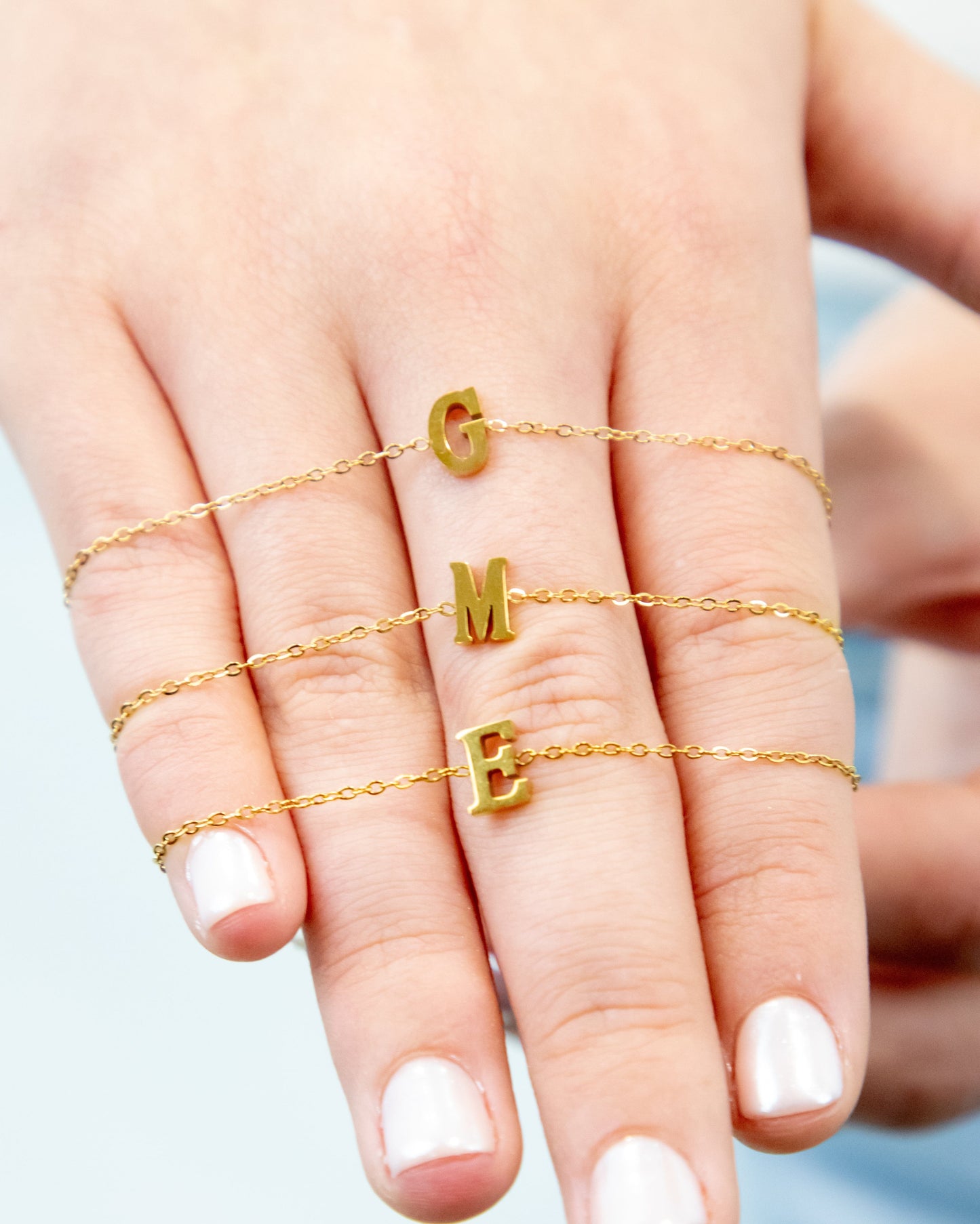 THIN BRACELET WITH INITIAL