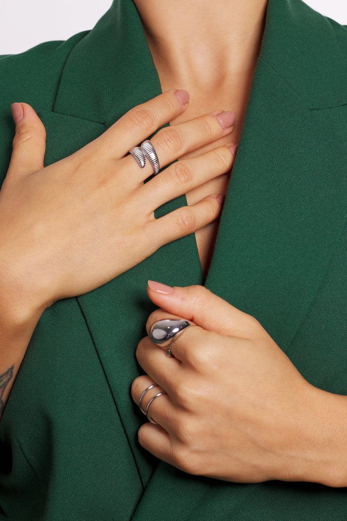 Joyas de acero inoxidable: elegancia que dura para siempre