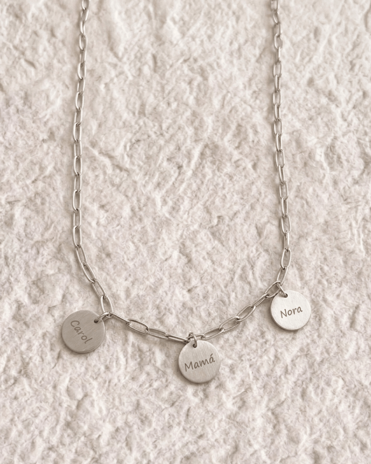 COLLAR MEDALLA GRABADA CON CADENA DE ESLABONES