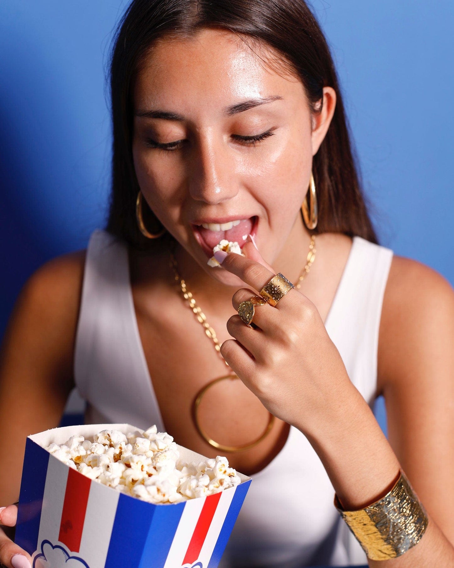 WIDE RING FLOWER SHINE