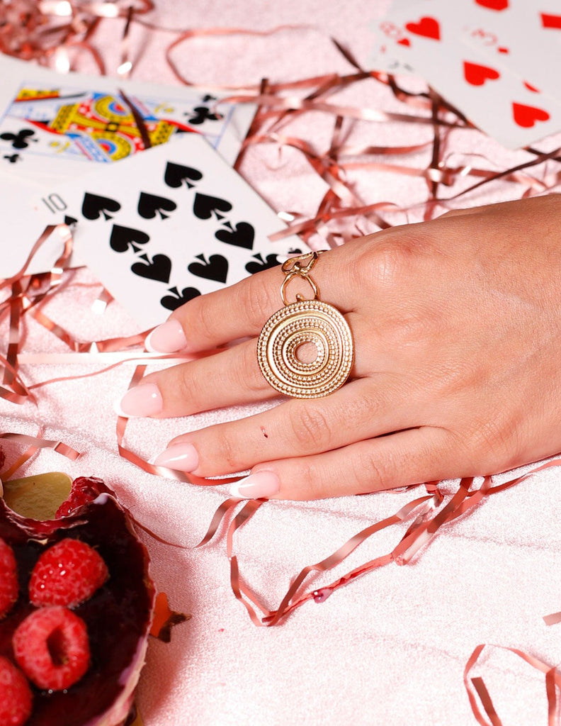 ANILLO OVAL RETRO INVITADA