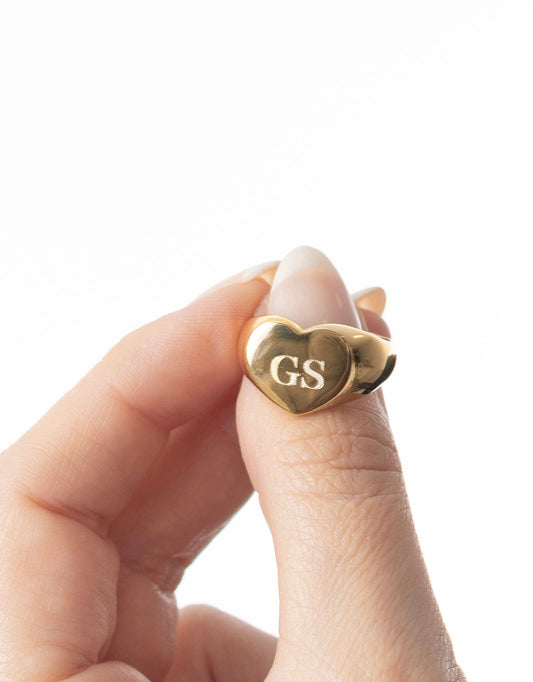 ANILLO SELLO CORAZÓN GRABADO