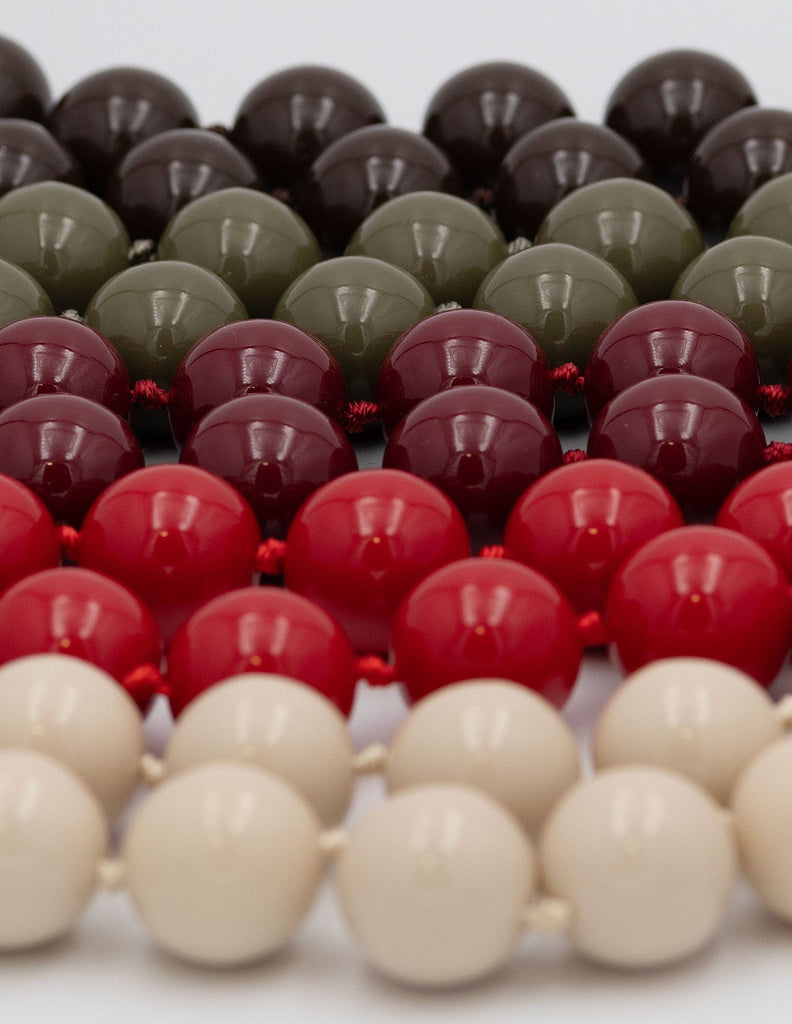 COLLAR BOLAS RESINA CRUDO