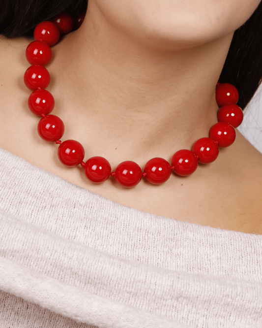 BROWN RESIN BALL NECKLACE