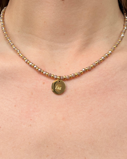 COLLAR DE COLORES CON MEDALLA GRABADA