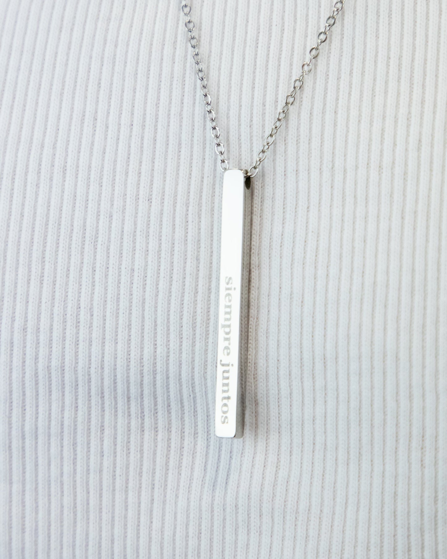 ENGRAVED BAR NECKLACE