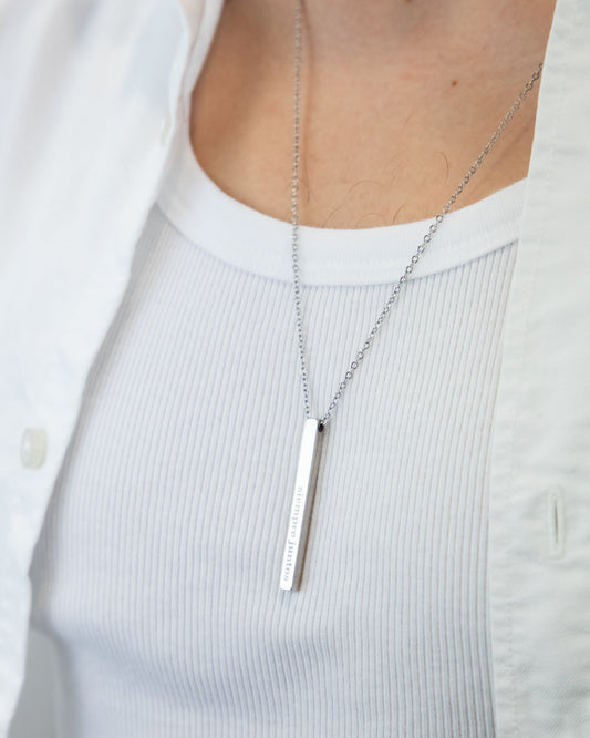 ENGRAVED BAR NECKLACE