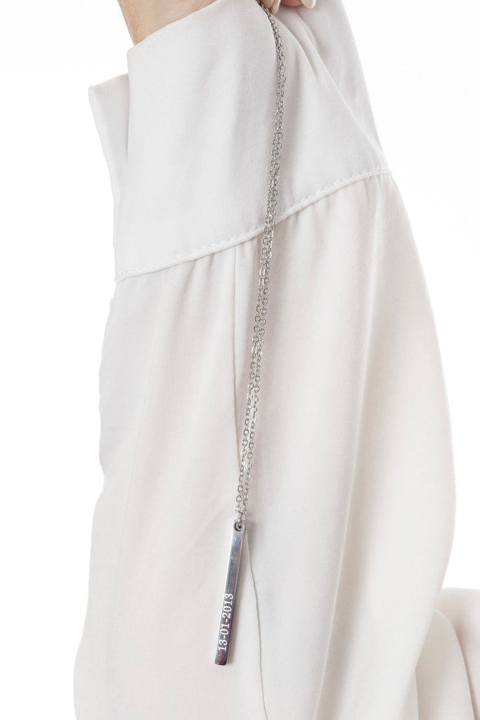 Collar con lingote plateado personalzable