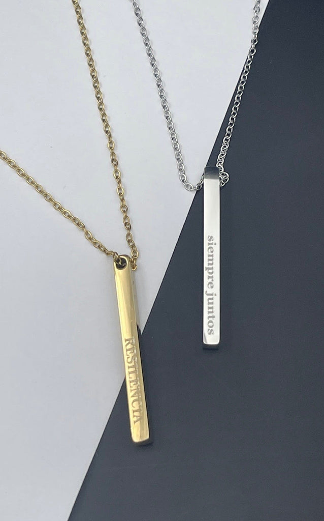 Collar plateado y collar dorado personalizables