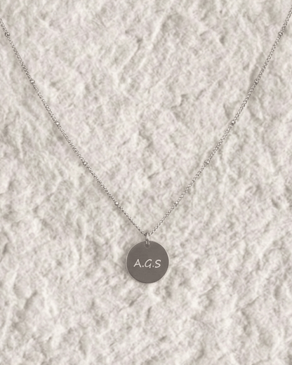 ENGRAVED NECKLACE SMALL MEDAL