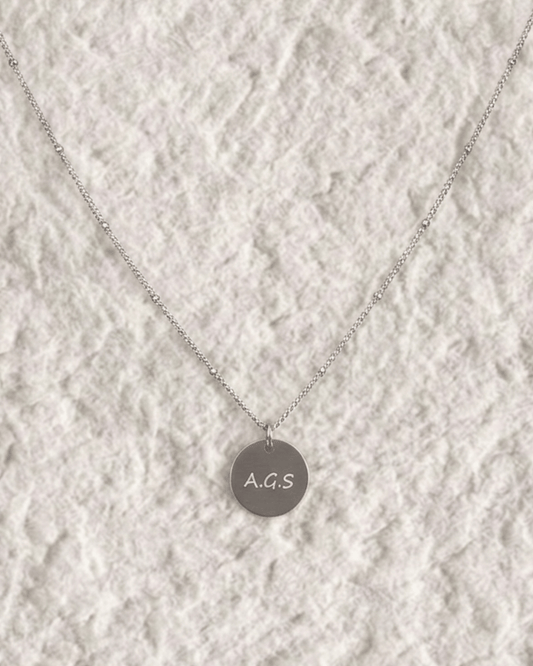 ENGRAVED NECKLACE SMALL MEDAL