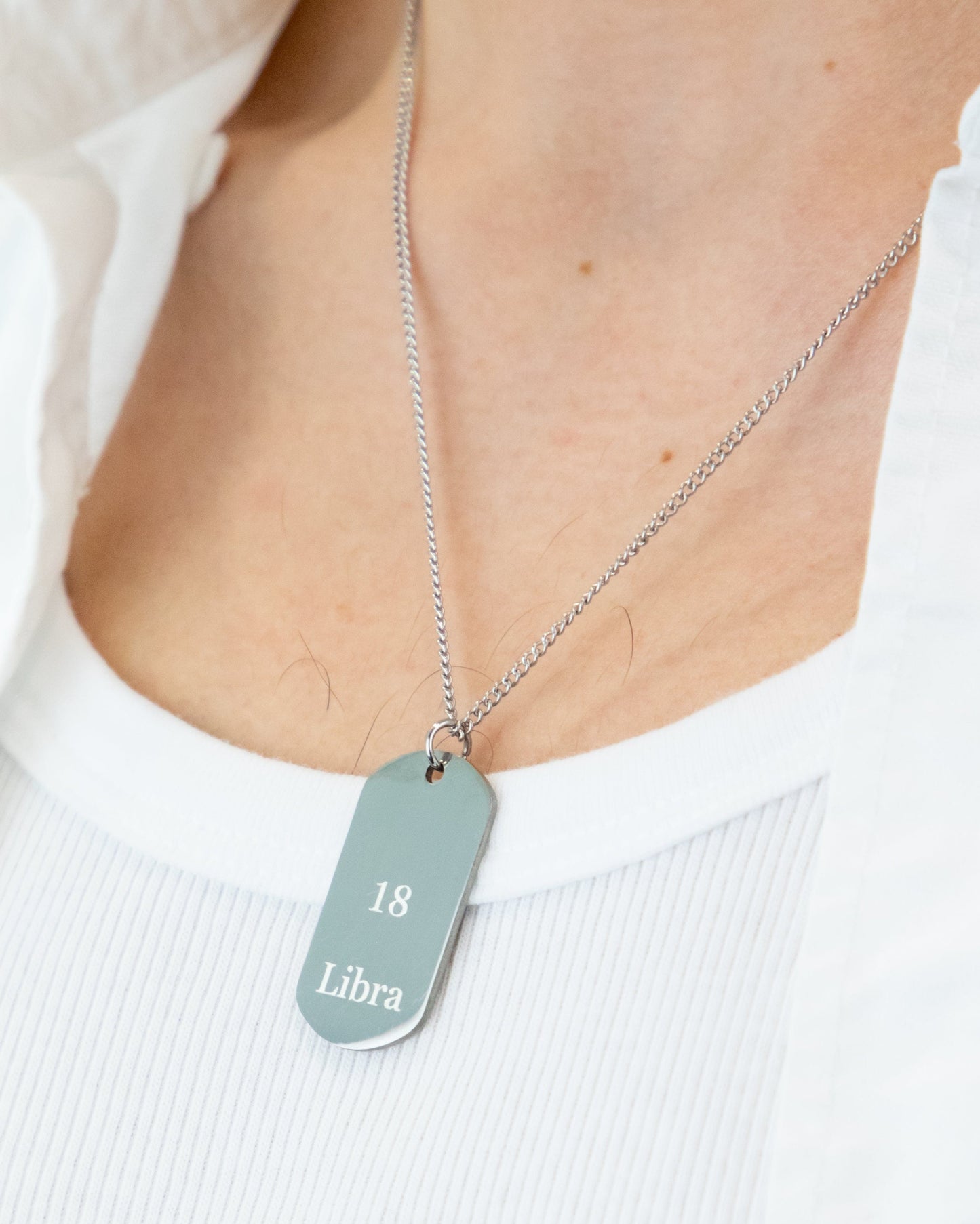 ENGRAVED MEN'S PLAQUE NECKLACE