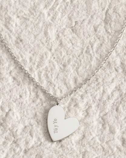 COLLAR CORAZÓN ETERNO GRABADO