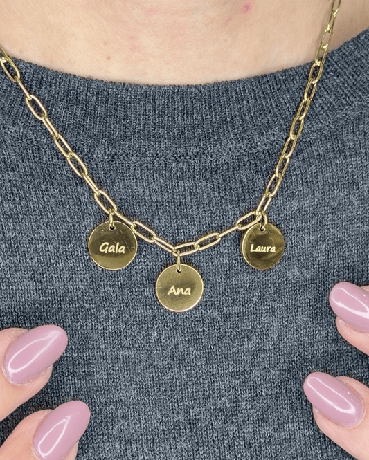 Personalized multi-medal necklace