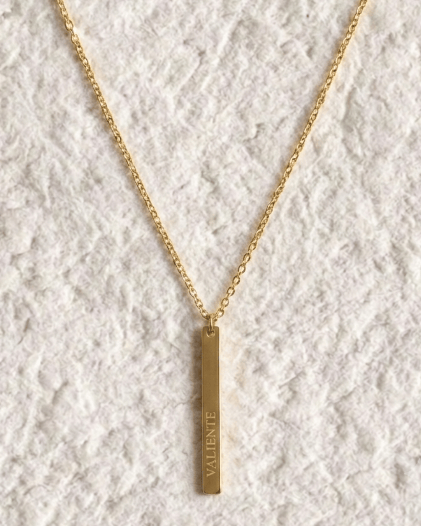ENGRAVED BAR NECKLACE