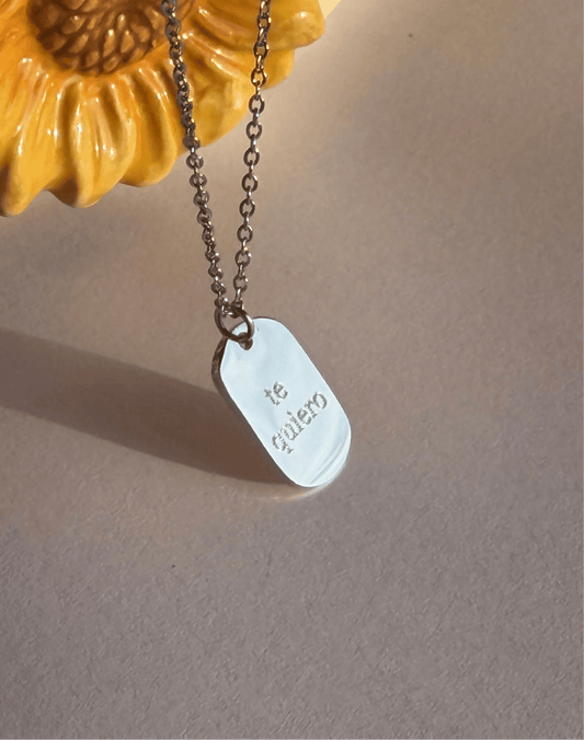 COLLAR GRABADO PLACA PEQUEÑA