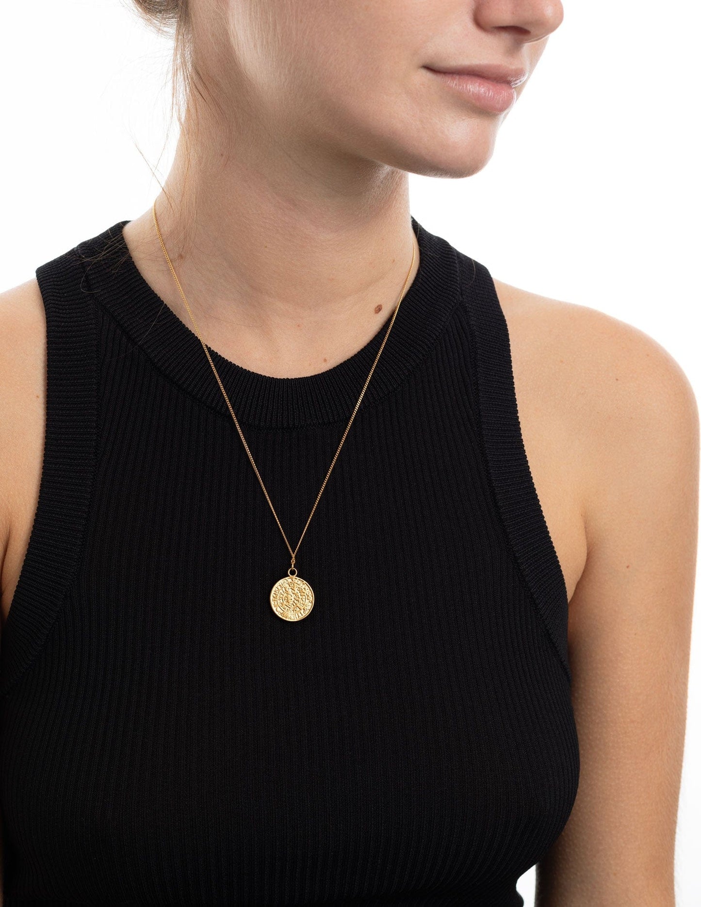 COLLAR MEDALLA BENEDETTA