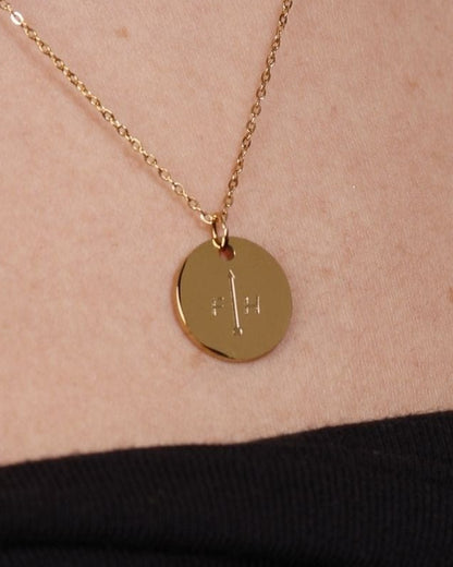 ENGRAVED NECKLACE SMALL MEDAL