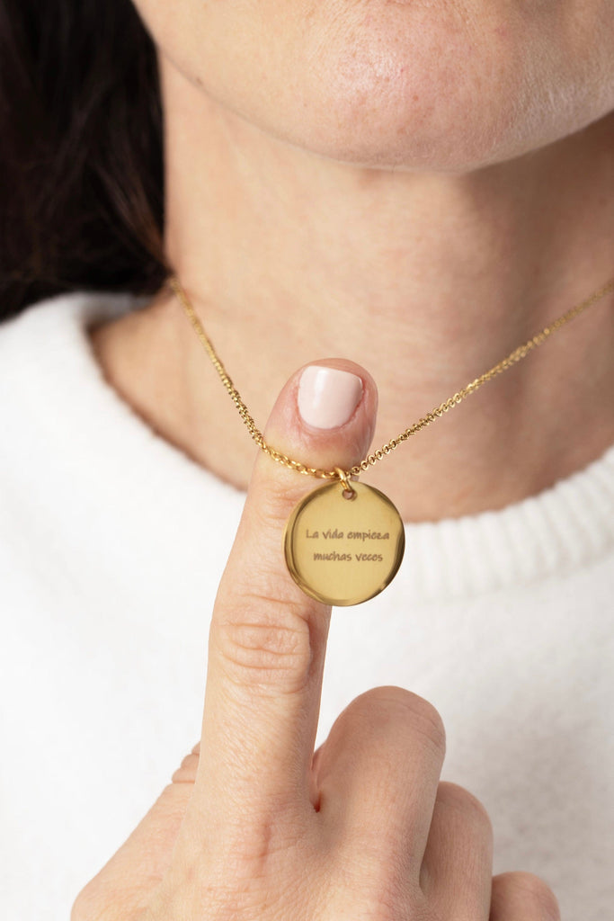 Collar medalla grande personalizado