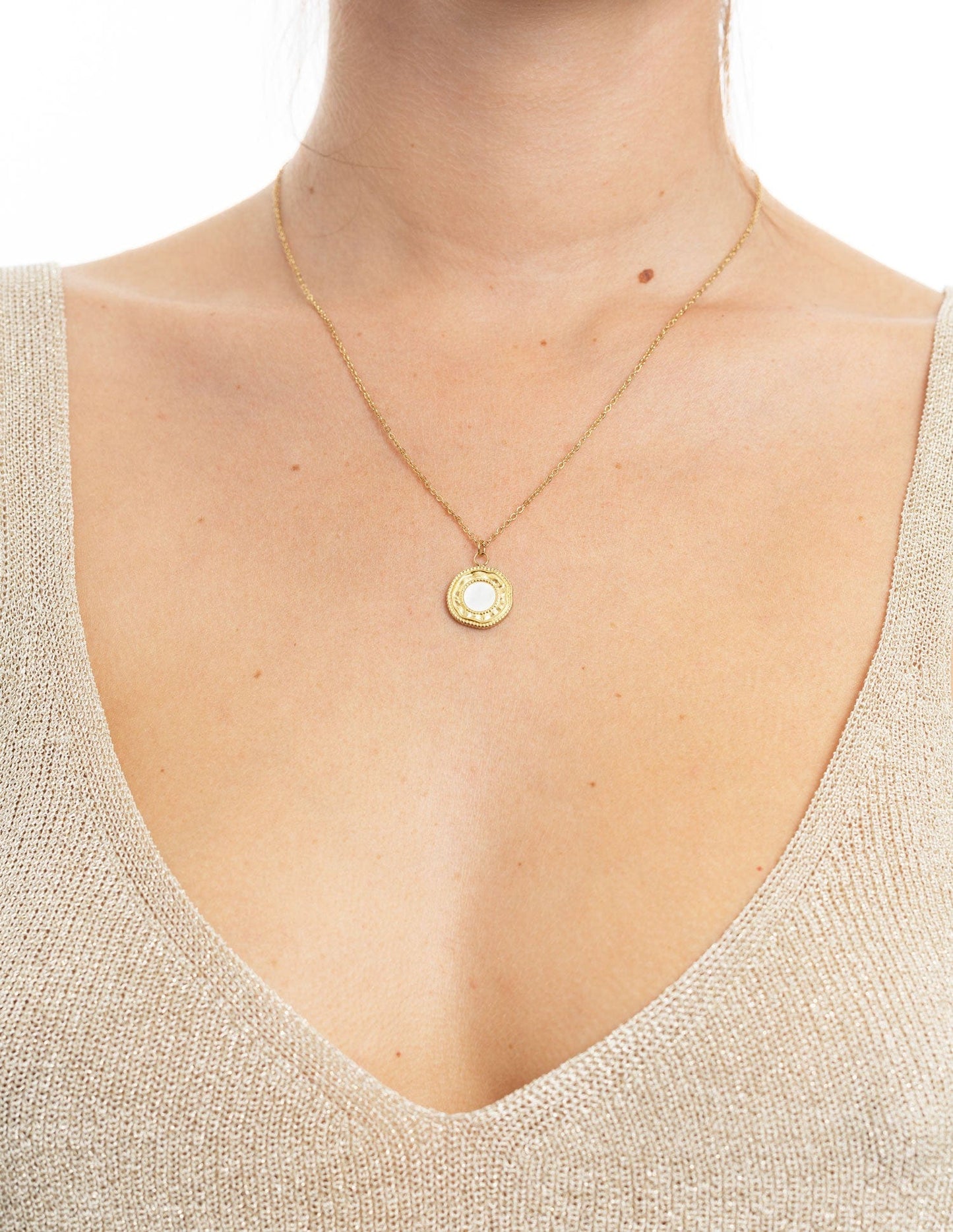 STELLA PEARL NECKLACE