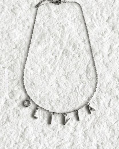 COLLAR NOMBRE O INICIALES
