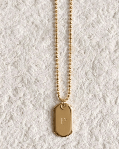 ENGRAVED NECKLACE WITH PLAQUE