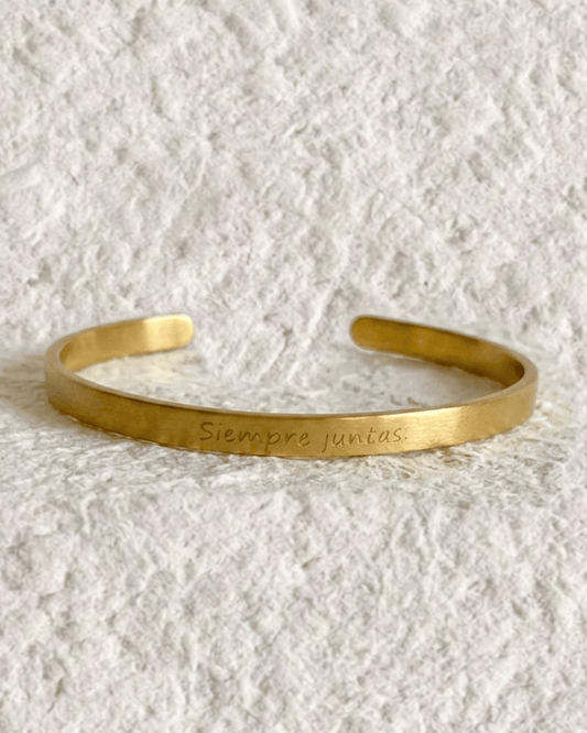 FINE ENGRAVED SLAVE BRACELET