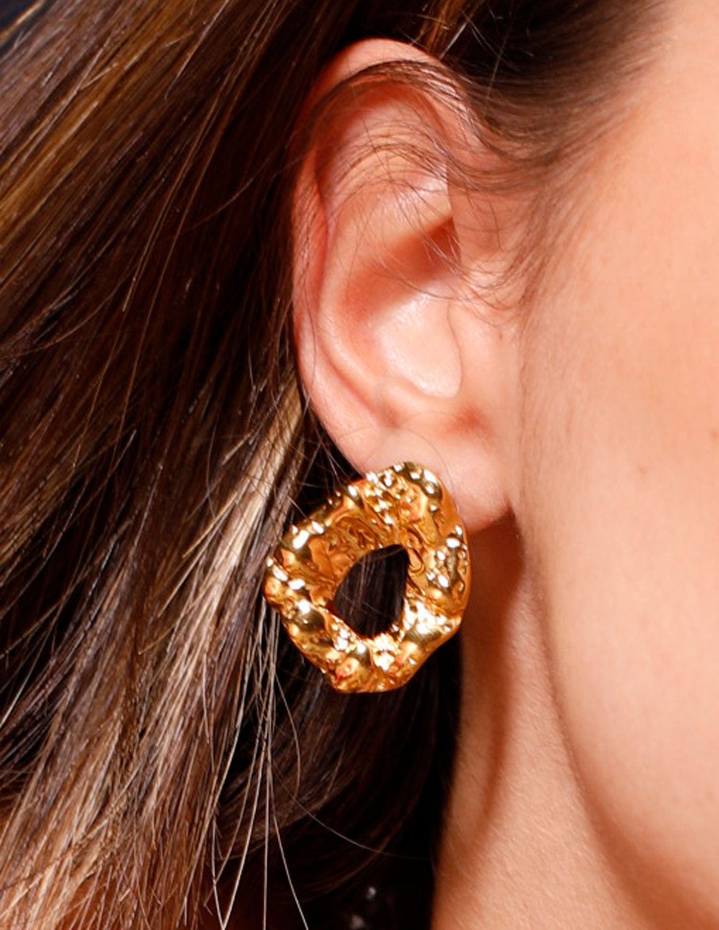 OVAL WEDDING GUEST EARRINGS