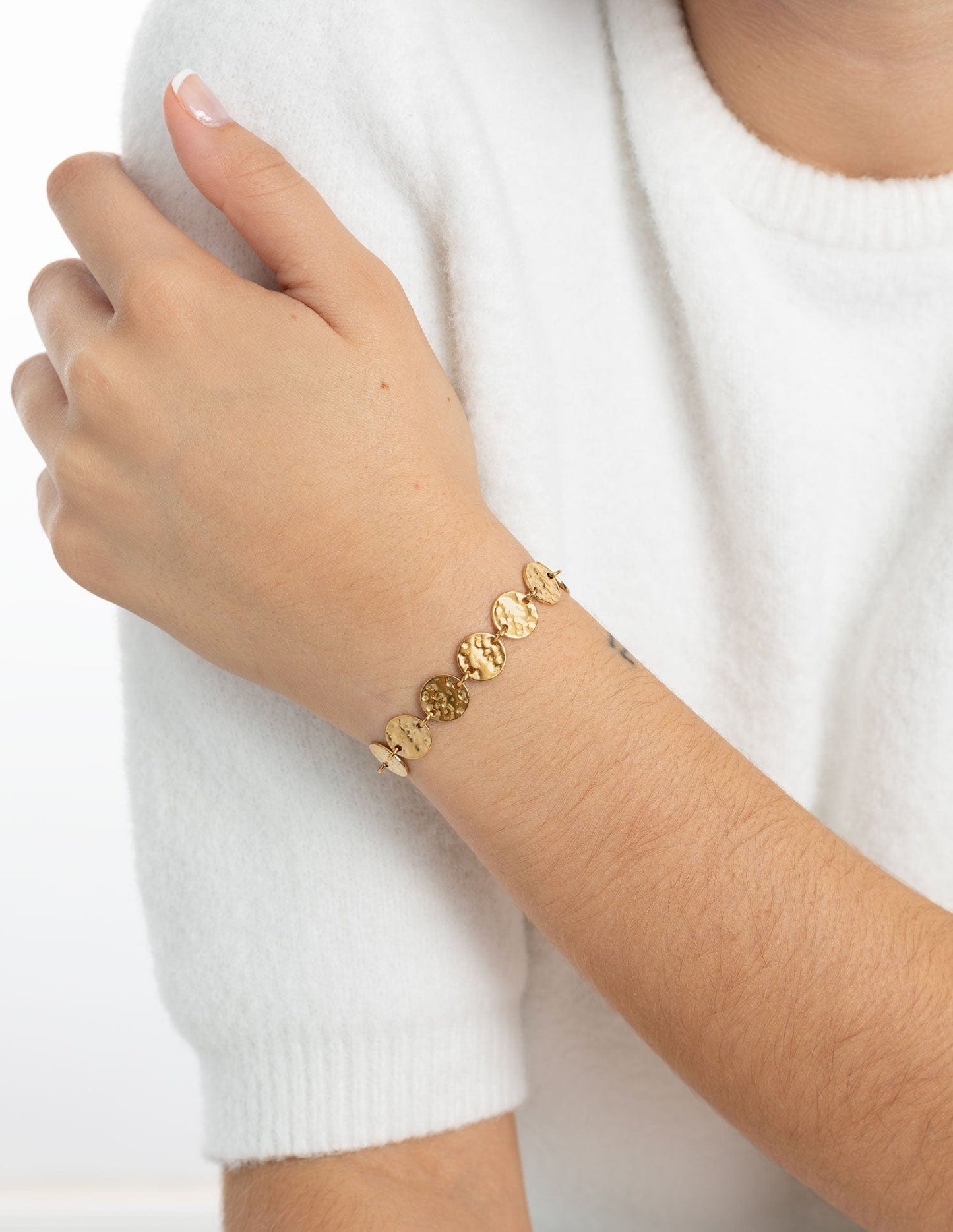 PULSERA ANCHA MEDALLA PORCIA