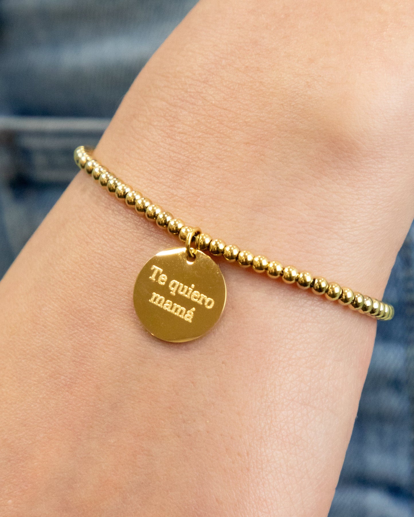 Pulsera con medalla personalizada