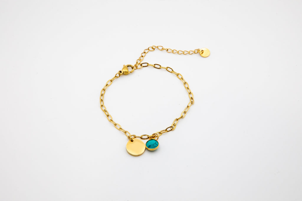 Pulsera con piedra natural y medalla personalizada