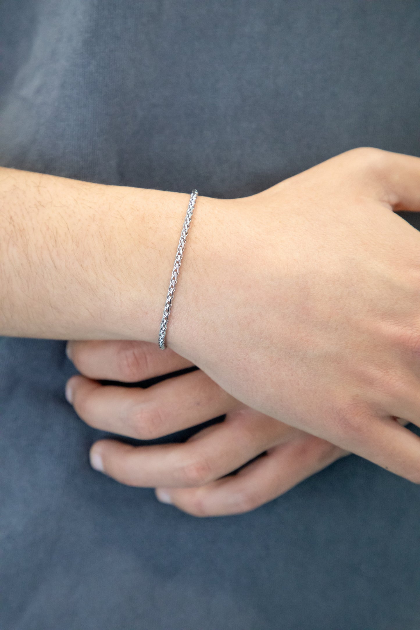 PULSERA CORDÓN FINO