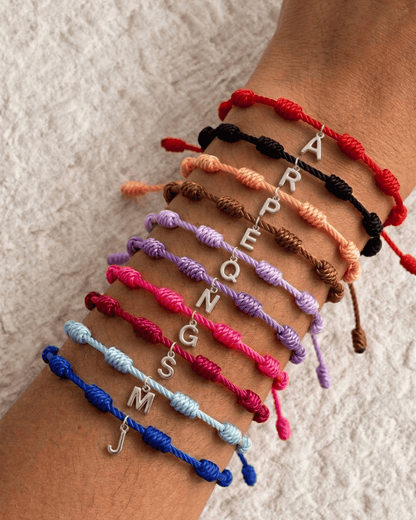 PULSERA DE LA SUERTE NUDOS CON LETRAS