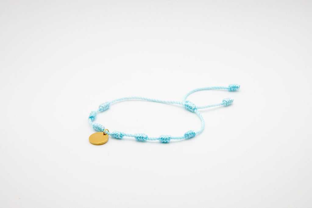 Pulsera de la suerte nudos con medalla personalizada