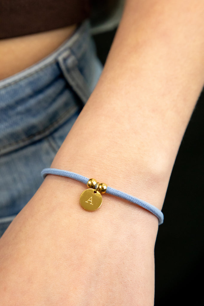 Pulsera elástica cordón con medalla personalizada