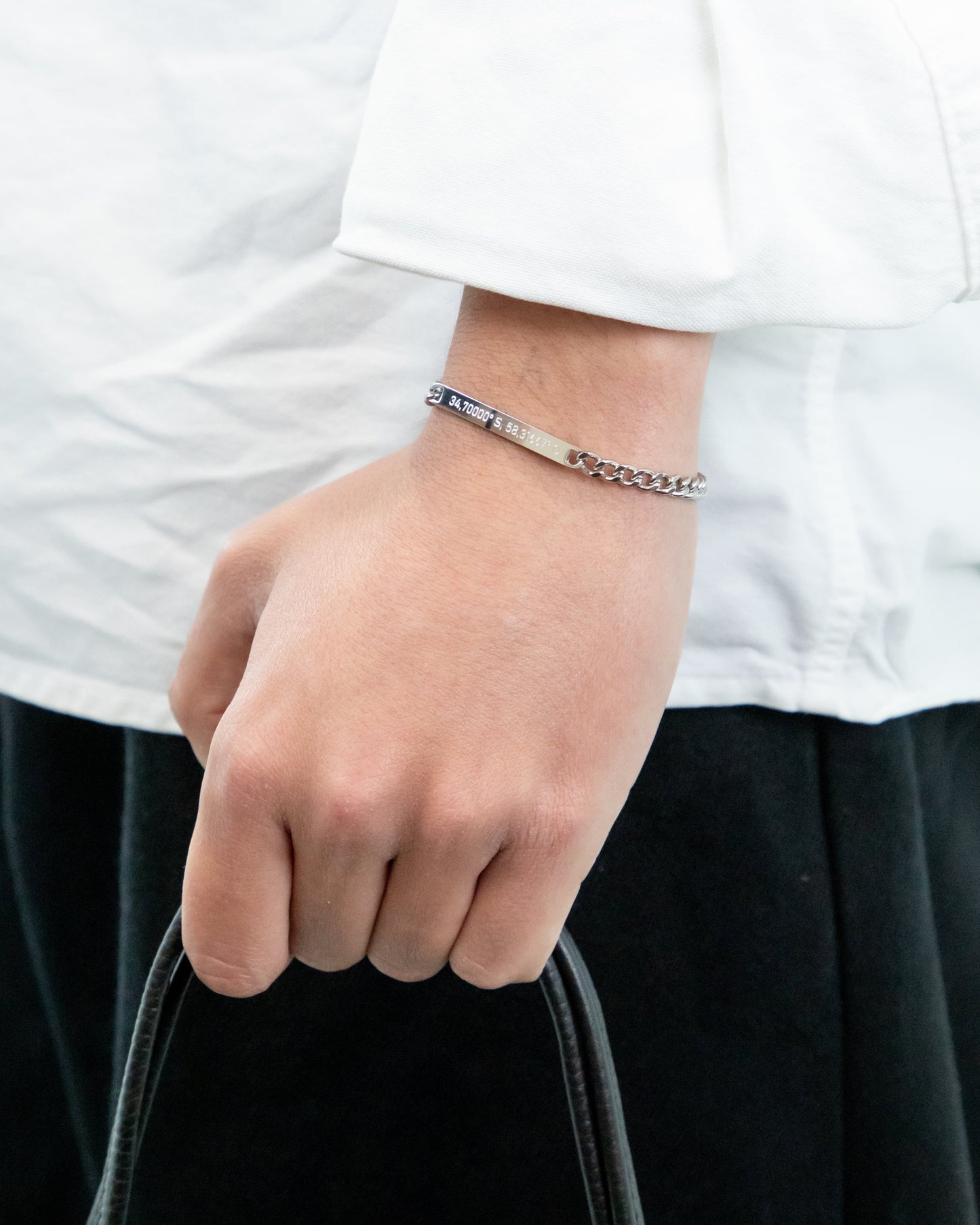 ESCLAVA HOMBRE GRABADA ESLABONES