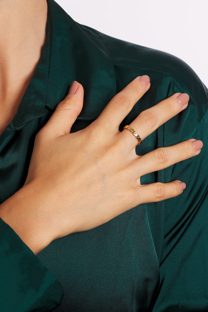 Anillo trenzado dorado de acero inoxidable Fleur 
