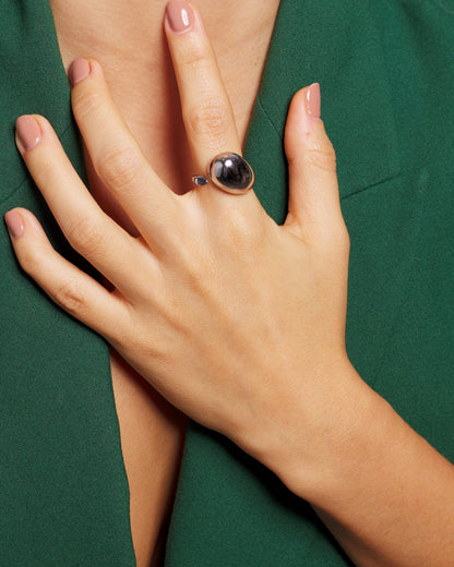 Anillo con forma de gota Plateado