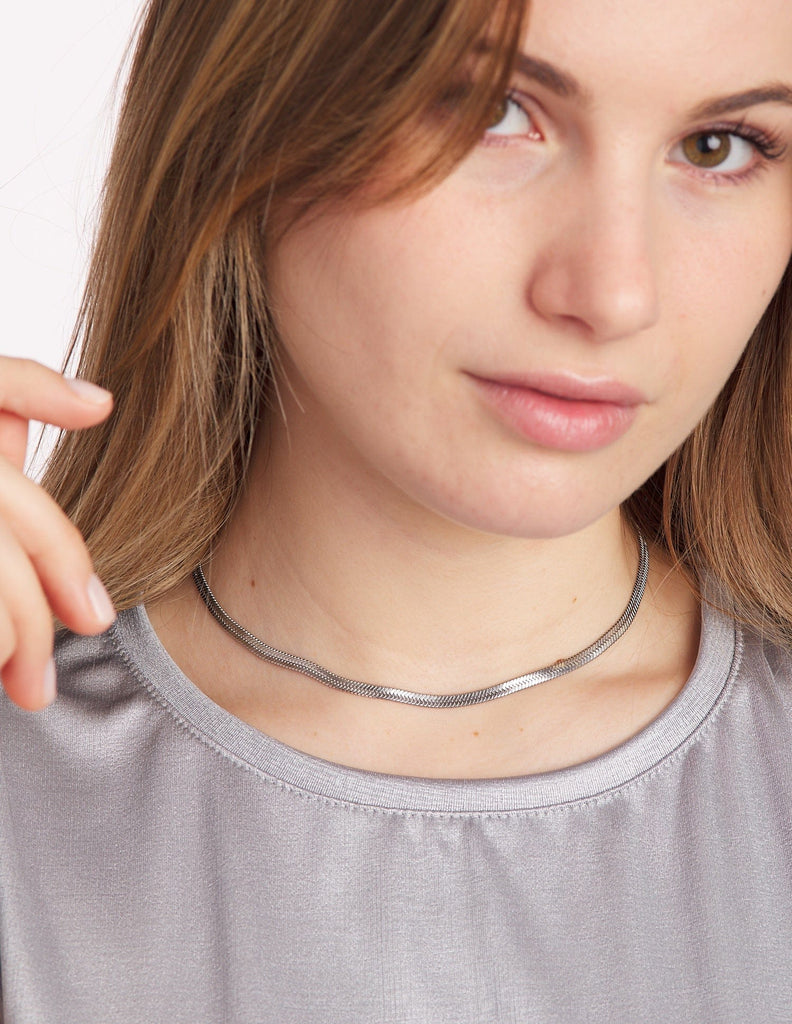 Collar plano Carmela
