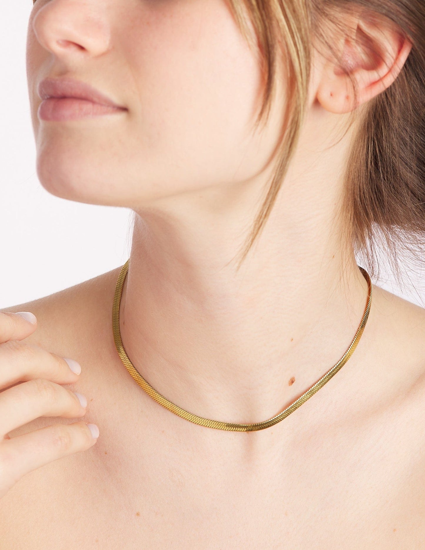 FLAT PLAIN FLORAL NECKLACE