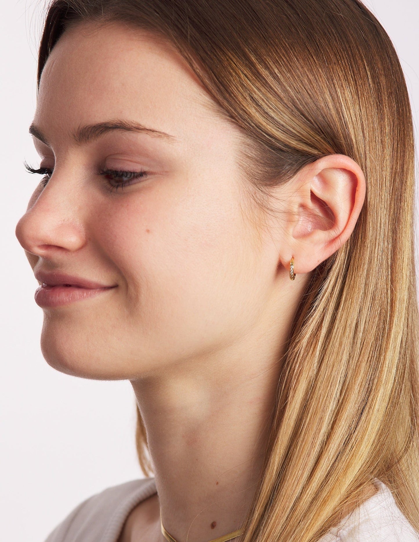 PENDIENTE ARO CIRCONITAS DULCE S