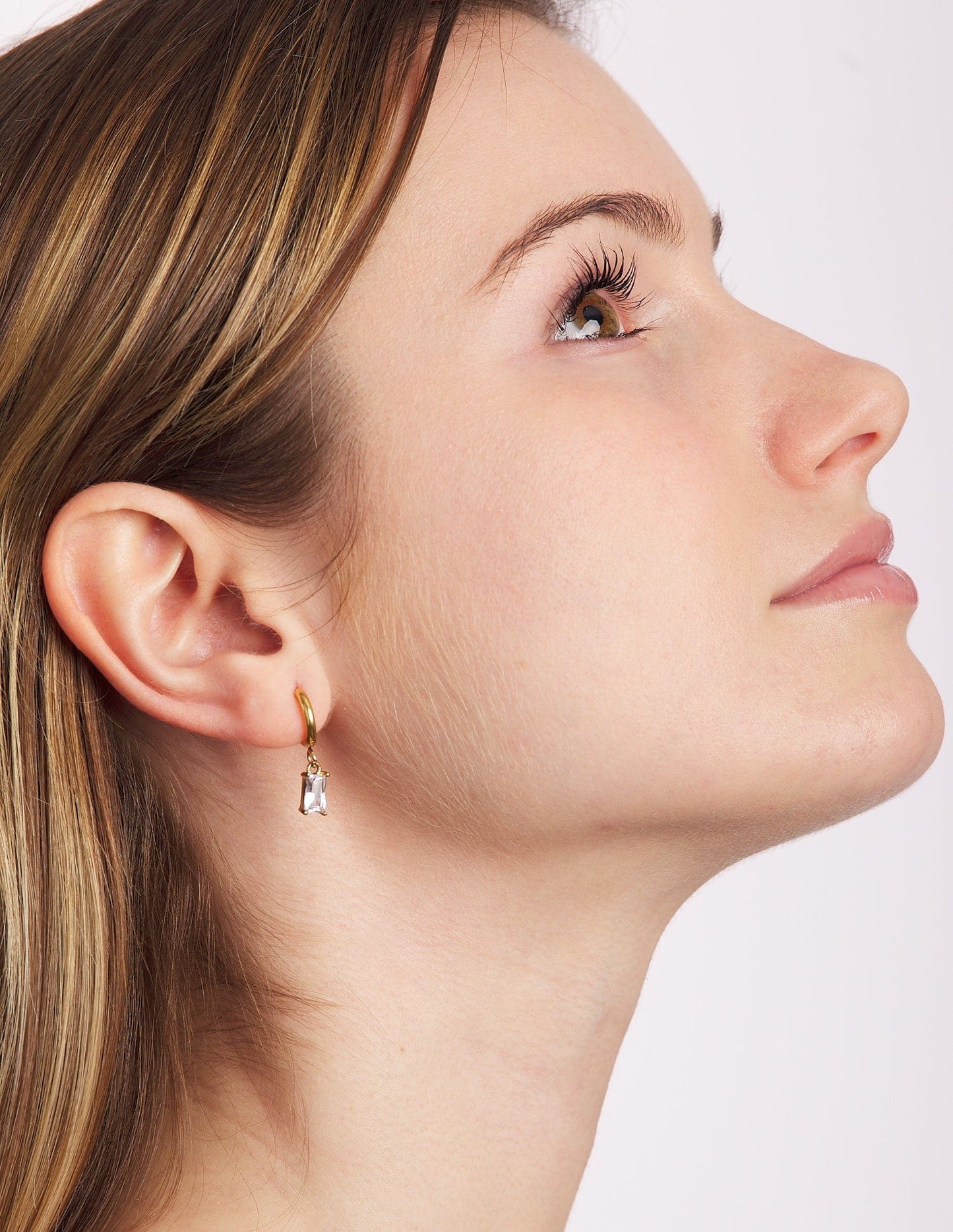 PENDIENTE BRILLANTE AURA