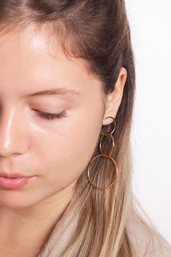 PENDIENTES AROS LARGOS LÉANDRE