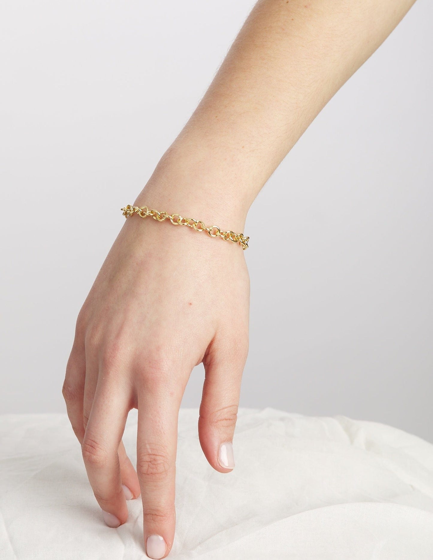 PULSERA CÍRCULOS YINA