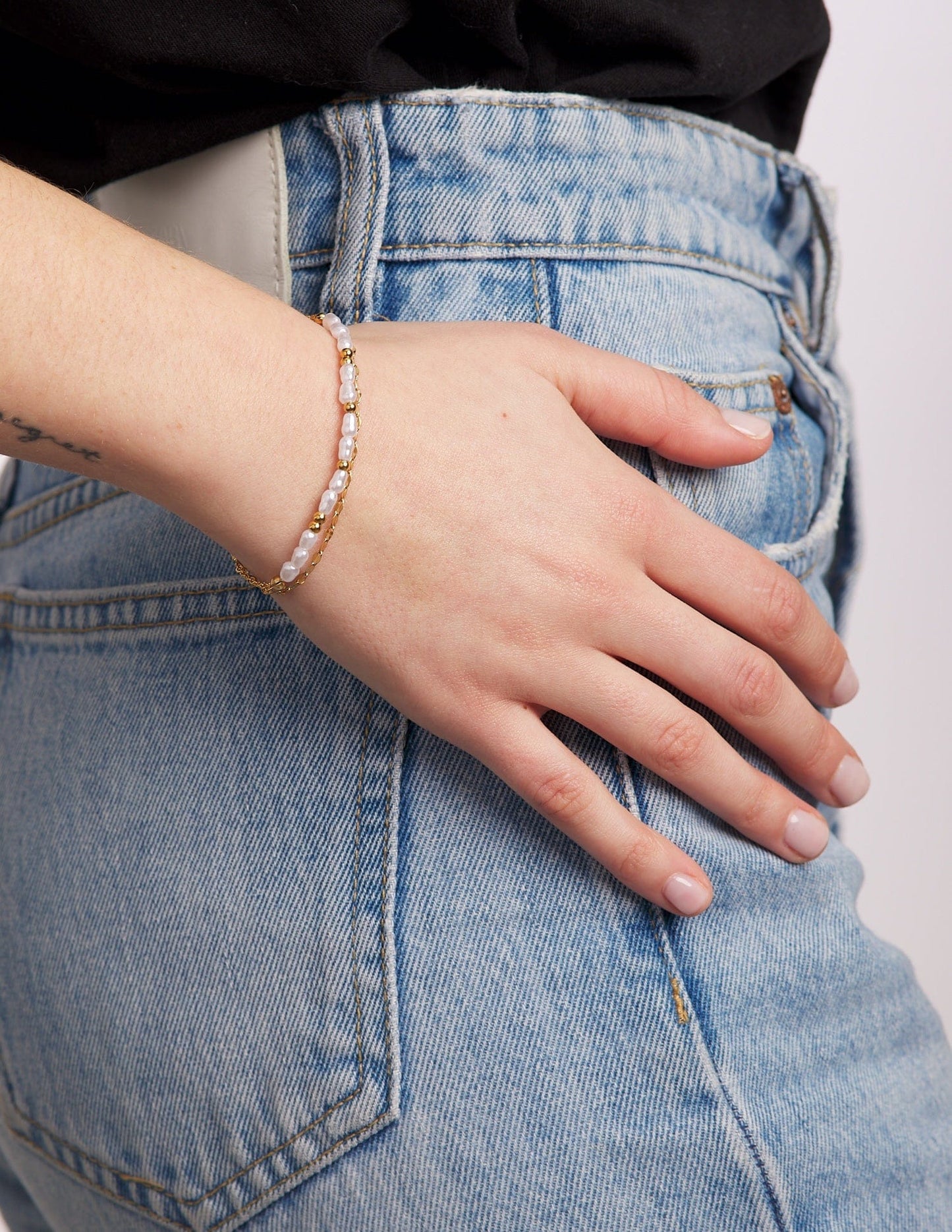 PULSERA DOBLE PERLAS DELFINA